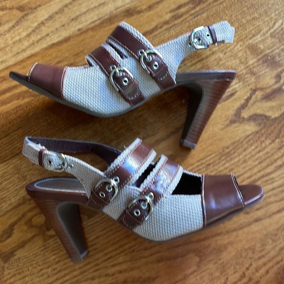 AEROSOLES shoes NEW! - Safari size 7.5 - Picture 1 of 11